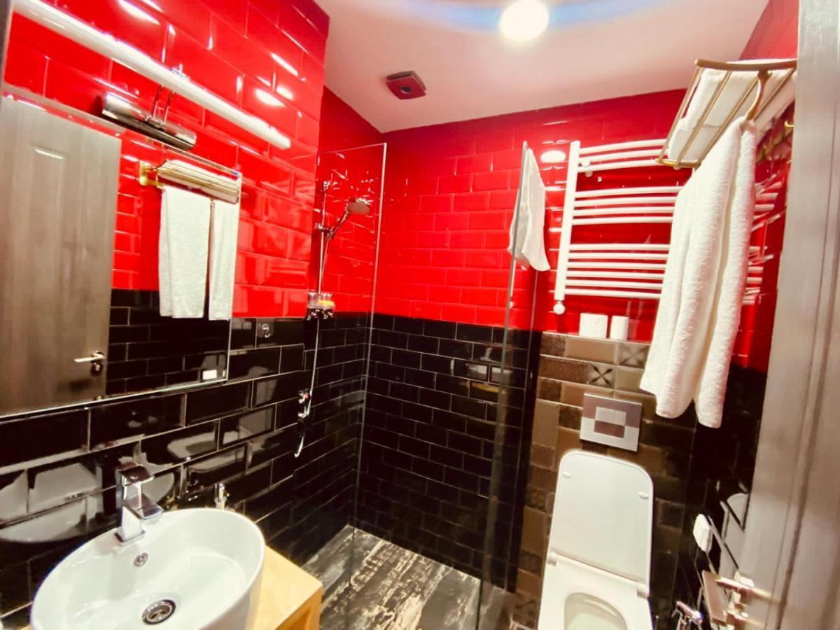 Hotel Linge Tbilisi Bagian luar foto